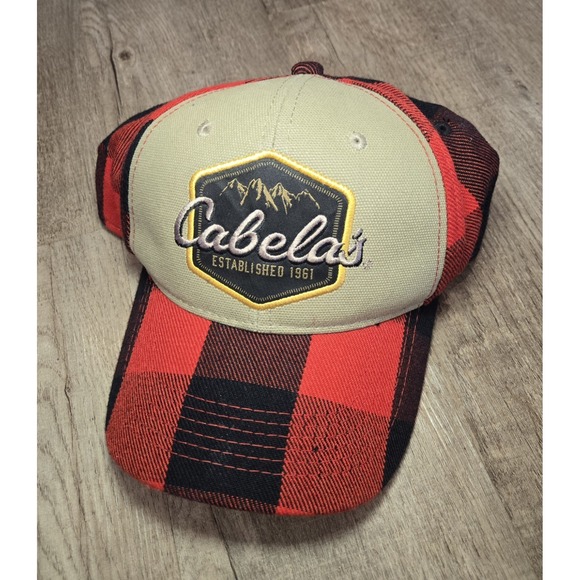 Cabela's Adjustable Snapback Cap Hat Plaid‎ Flannel Brim Hunting Mountain Sport - Picture 1 of 2